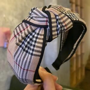 Chic Plaid Knotted Headband for Women -